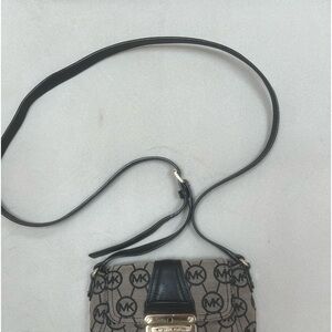 Michael Kors crossbody bag purse black with logo MK